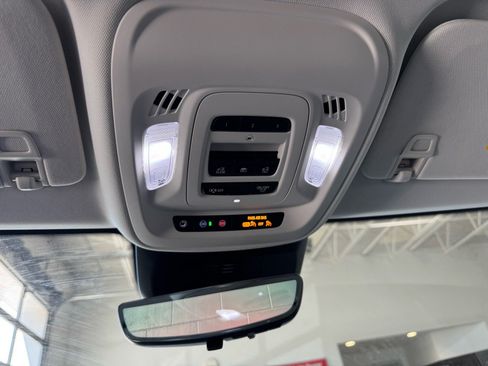 New 2026 Buick Envision Avenir AWD/4WD image 21