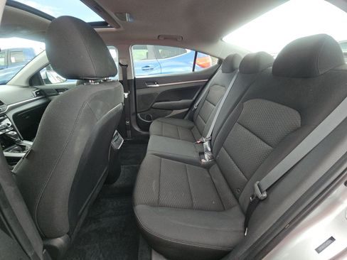 Used 2020 Hyundai Elantra Value Edition w/ Cargo Package (C1) FWD image 11
