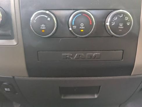 Used 2012 RAM 1500 Express AWD/4WD image 32