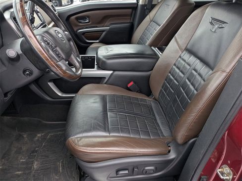 Used 2017 Nissan Titan Platinum Reserve image 16
