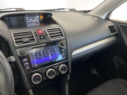 Used 2018 Subaru Forester 2.5i Premium image 24