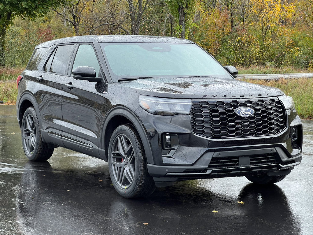Used 2027 Ford Explorer ST-Line w/ Premium Package AWD/4WD image 48