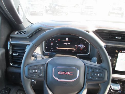 New 2026 GMC Sierra 1500 AT4 image 21