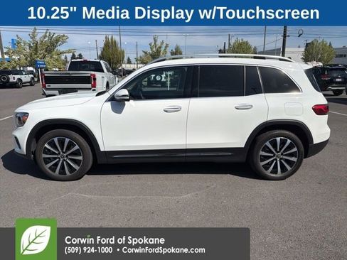 Used 2022 Mercedes-Benz GLB 250 4MATIC image 8