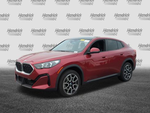 Used 2025 BMW X2 xDrive28i image 5