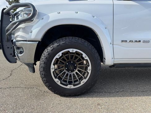 Used 2019 RAM 1500 Limited image 9