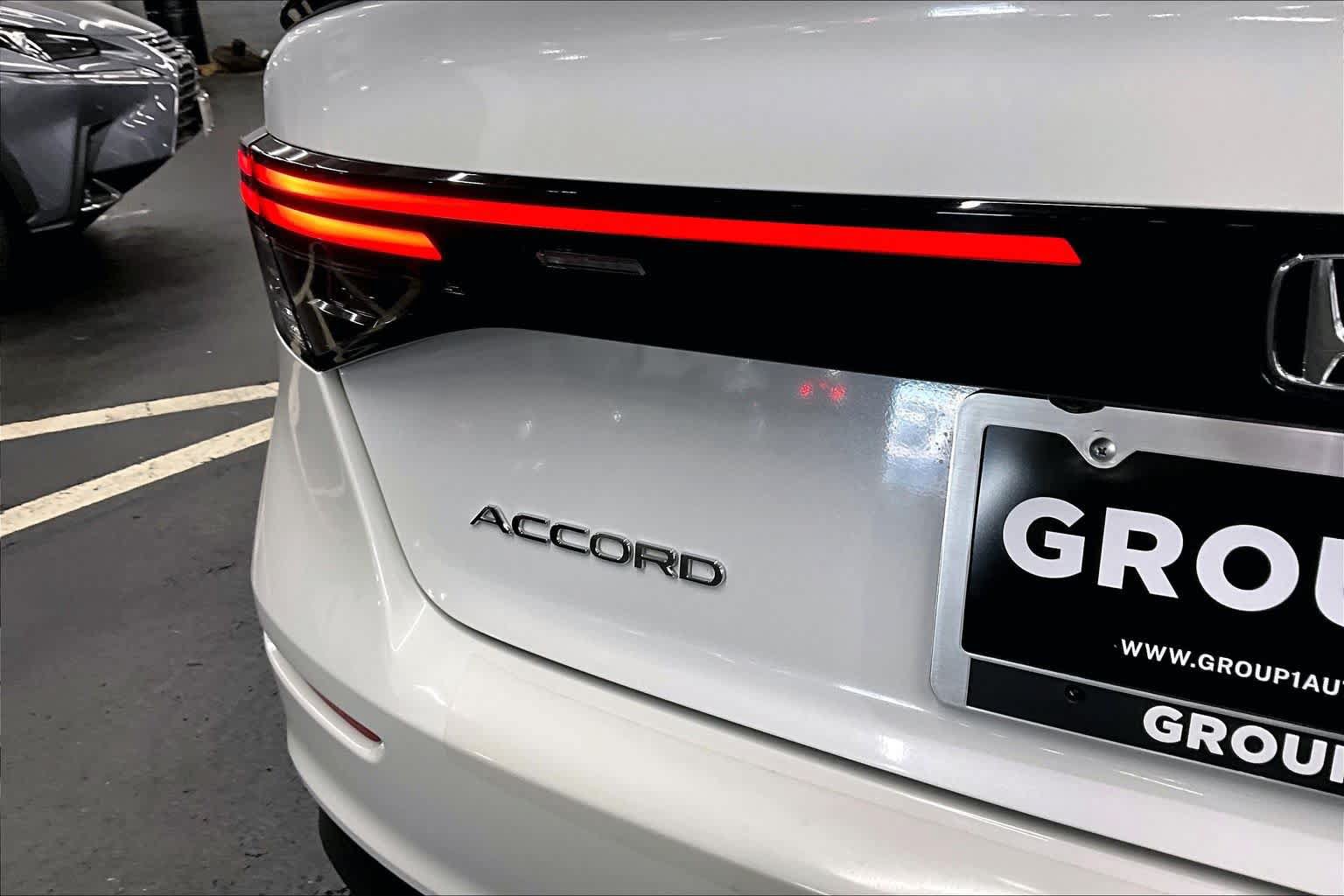 Used 2023 Honda Accord Sport image 9