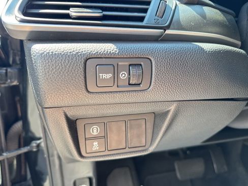 Used 2018 Honda Accord LX image 16