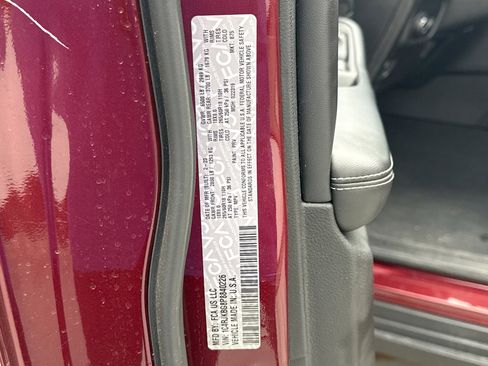 Used 2023 Jeep Grand Cherokee L Limited image 12