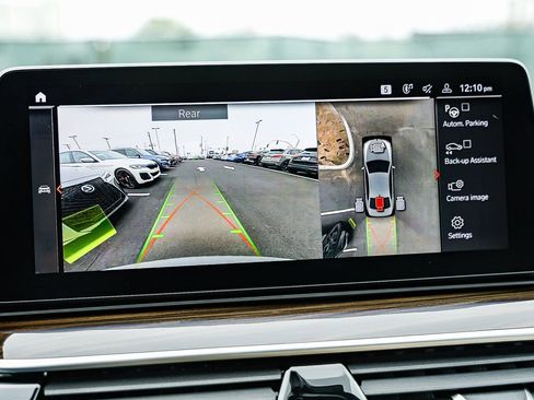 Used 2021 BMW 530i 530i w/ Premium Package image 24