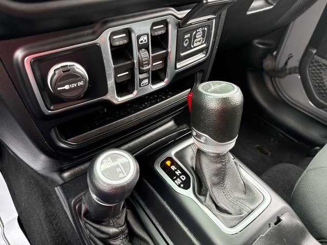 Used 2021 Jeep Gladiator Sport AWD/4WD image 20
