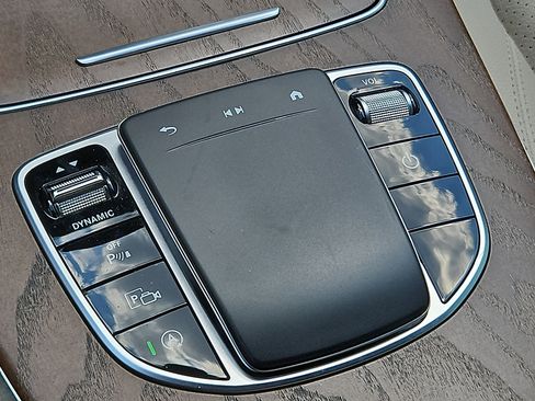 Used 2023 Mercedes-Benz E 350 4MATIC Sedan w/ Premium Package image 25