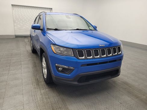 Used 2019 Jeep Compass Latitude image 14