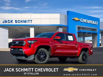 Used 2025 Toyota Tacoma SR5