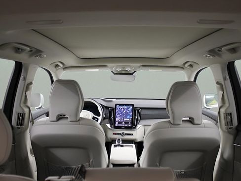 New 2026 Volvo XC90 B6 Ultra w/ Protection Package AWD/4WD image 11