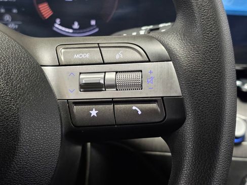 Certified 2024 Hyundai Kona SE FWD image 31