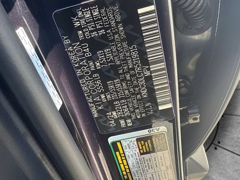 Used 2024 Kia EV6 Light AWD/4WD image 22