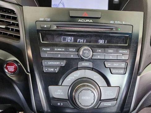 Used 2013 Acura ILX w/ Technology Package image 33