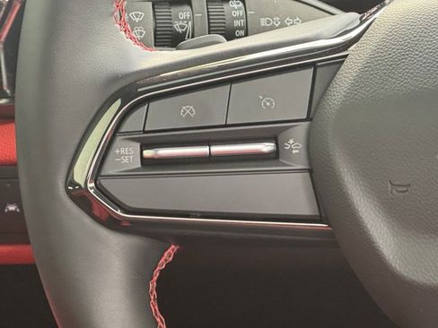 Used 2025 Chevrolet Blazer EV RS image 21