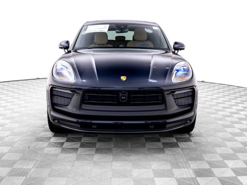 New 2026 Porsche Macan GTS AWD/4WD image 9