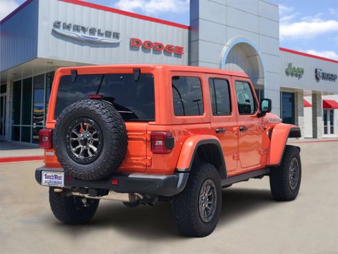 Used 2023 Jeep Wrangler Unlimited Rubicon 392 w/ Trailer Tow Package AWD/4WD image 5