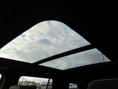 New 2026 Chevrolet Tahoe Premier image 12