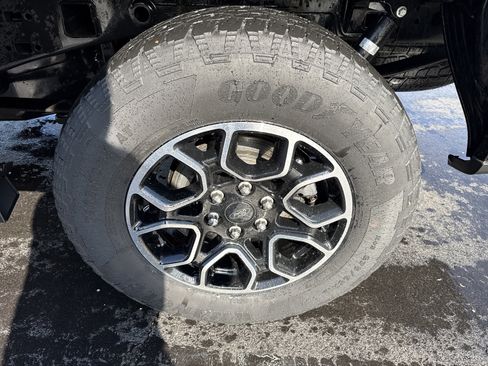 Certified 2022 Ford F150 XLT w/ Equipment Group 302A High AWD/4WD image 4