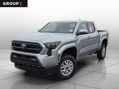 New 2025 Toyota Tacoma SR5