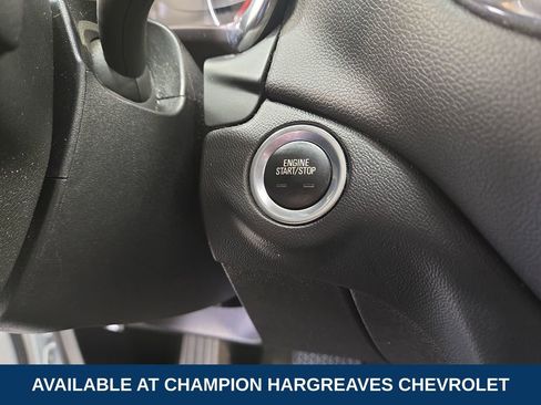 Used 2019 Chevrolet Equinox LT FWD image 22