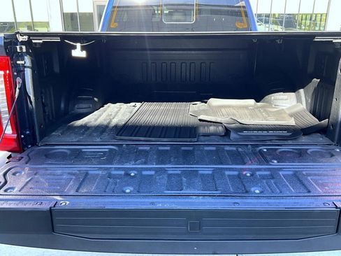 Used 2024 Ford F250 Lariat w/ Lariat Ultimate Package image 9