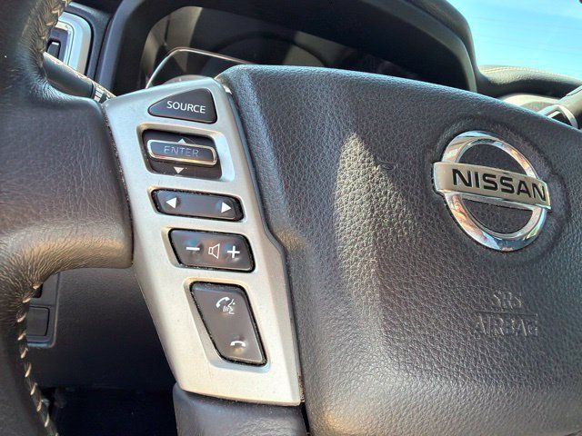Used 2018 Nissan Titan PRO-4X w/ Pro-4x Convenience Package AWD/4WD image 19