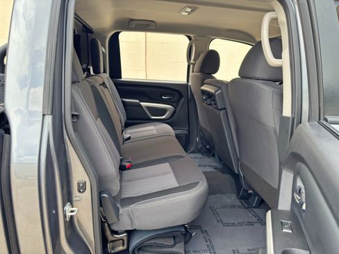 Used 2023 Nissan Titan SV w/ Accessory Utility Package RWD image 30