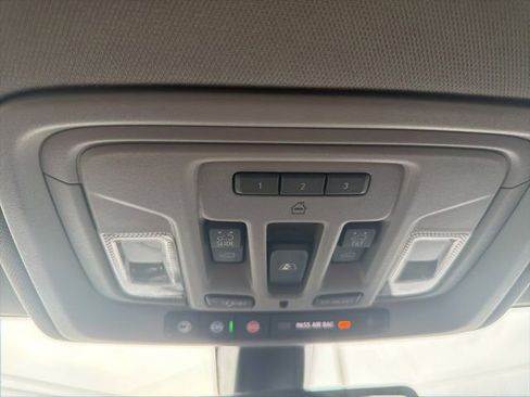 Used 2021 GMC Sierra 1500 Denali AWD/4WD image 32