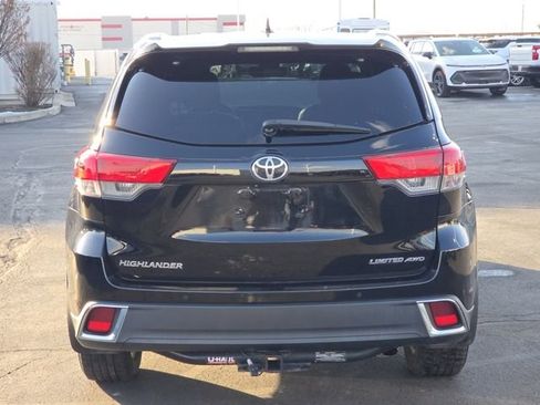 Used 2018 Toyota Highlander Limited image 23