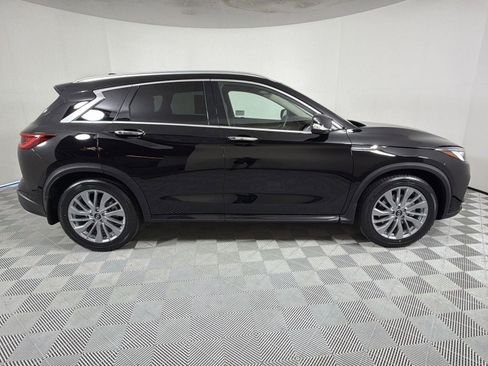 Used 2023 INFINITI QX50 Luxe image 6