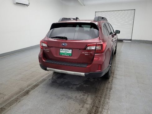 Used 2016 Subaru Outback 3.6R Limited image 7
