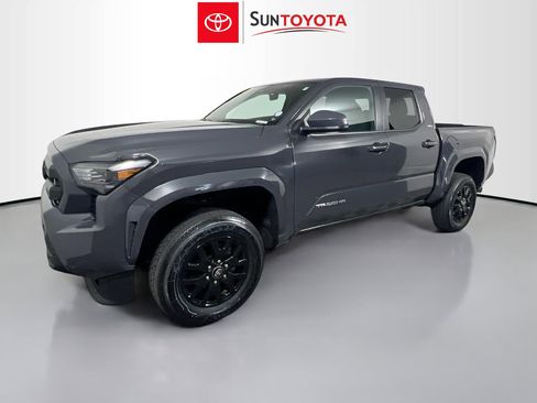 Used 2024 Toyota Tacoma SR5 RWD image 9
