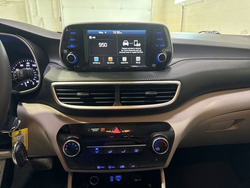 Used 2020 Hyundai Tucson SE AWD/4WD image 15