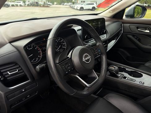 Certified 2023 Nissan Rogue SL w/ SL Premium Package FWD image 15