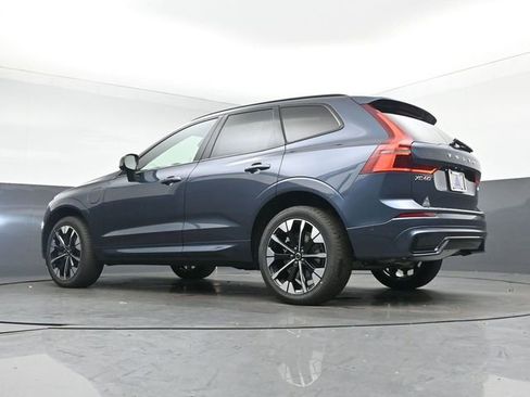 New 2026 Volvo XC60 T8 Plus w/ Protection Package Premier image 41