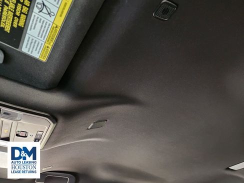 Used 2024 Toyota Tacoma TRD Off-Road image 34