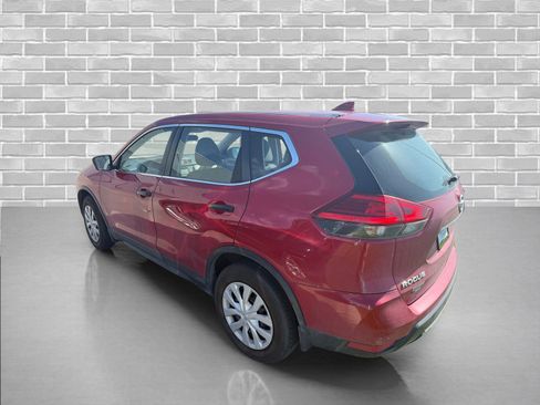 Used 2017 Nissan Rogue S AWD/4WD image 2