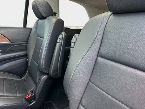 Certified 2020 Mercedes-Benz GLS 450 4MATIC image 15