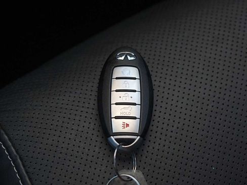 Used 2022 INFINITI QX80 Premium Select w/ Cargo Package RWD image 28