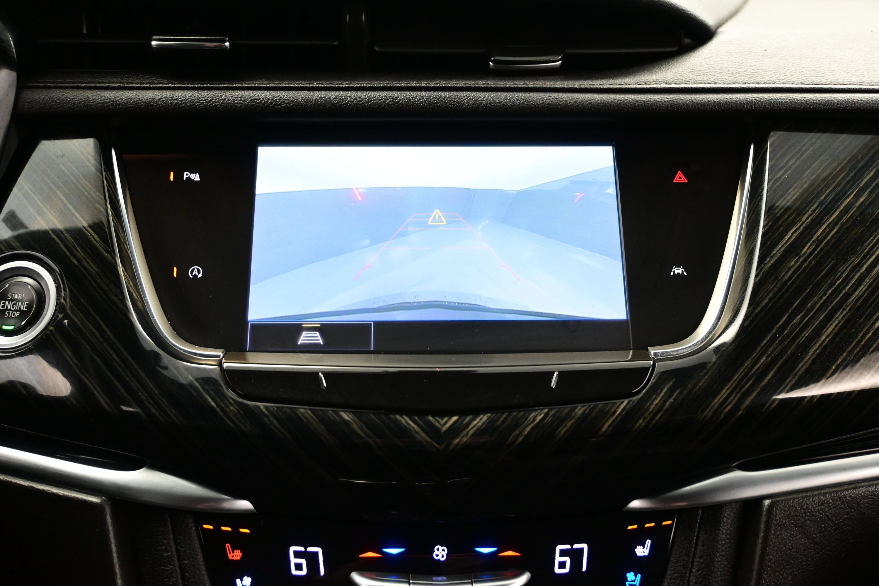 Used 2023 Cadillac XT6 Premium Luxury FWD image 19