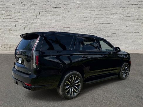 Used 2024 Cadillac Escalade Sport image 5