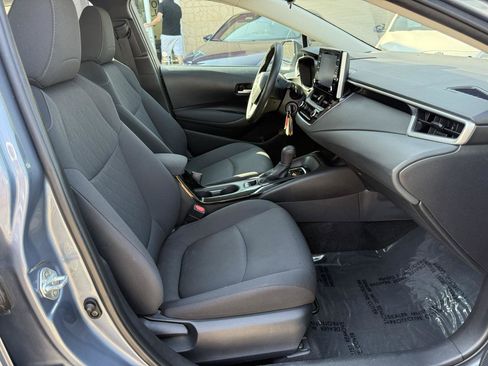Used 2021 Toyota Corolla LE FWD image 13