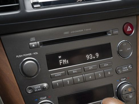 Used 2005 Subaru Legacy GT image 27