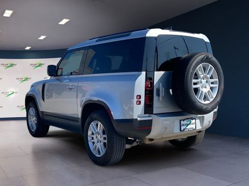 Used 2022 Land Rover Defender 90 S AWD/4WD image 5