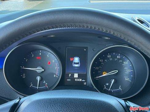Certified 2021 Toyota C-HR XLE FWD image 25